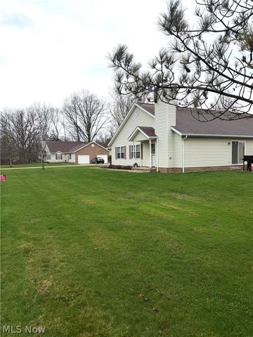 1921-1929 Ritchie Road, Stow, OH 44224