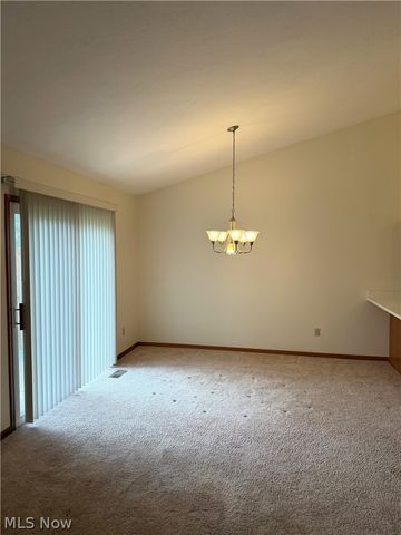 1921-1929 Ritchie Road, Stow, OH 44224