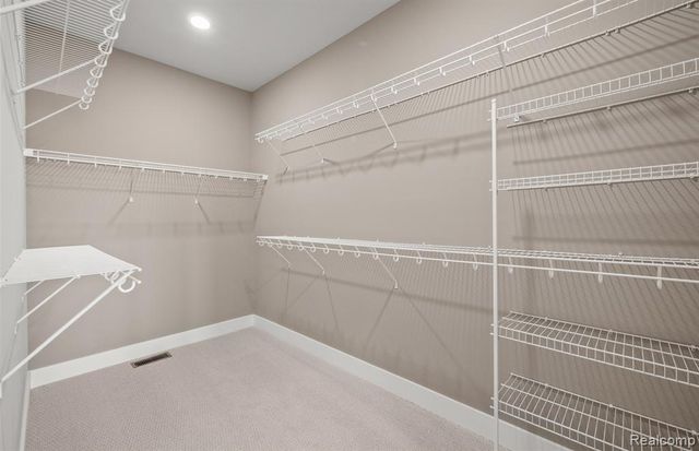 868 Kelpie Drive, Ann Arbor, MI 48108
