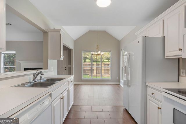 6375 Seymour Place NW, Acworth, GA 30101
