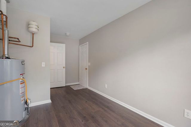 6375 Seymour Place NW, Acworth, GA 30101