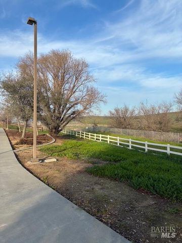 1617 Tucson Cir, Suisun City, CA 94585