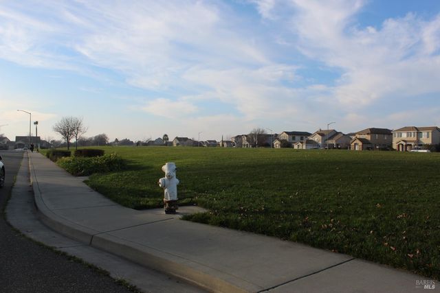 1617 Tucson Cir, Suisun City, CA 94585