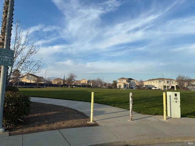 1617 Tucson Cir, Suisun City, CA 94585