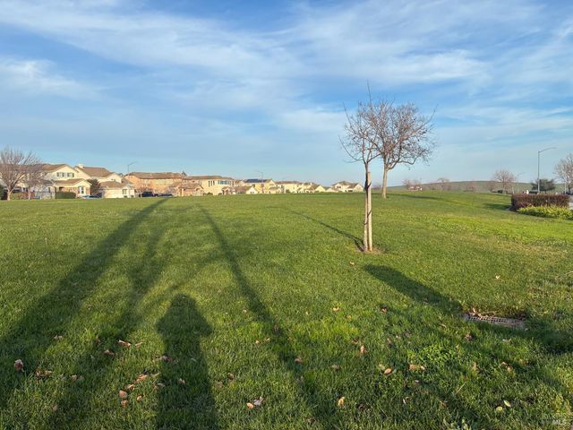 1617 Tucson Cir, Suisun City, CA 94585