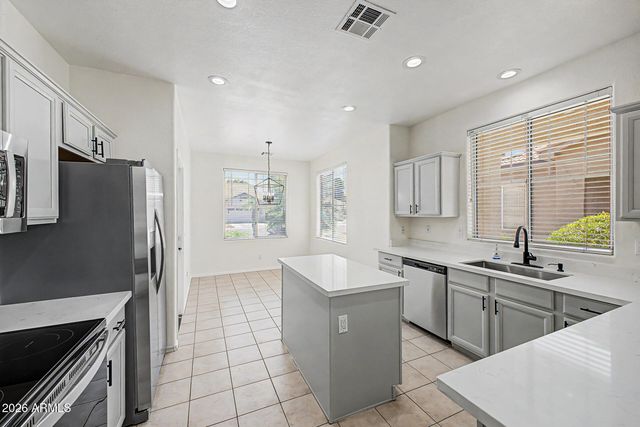 1332 W THOMPSON Way, Chandler, AZ 85286