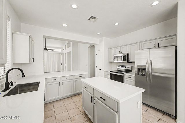1332 W THOMPSON Way, Chandler, AZ 85286
