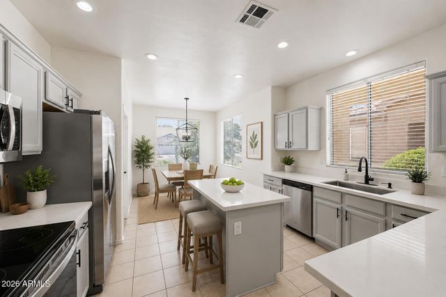 1332 W THOMPSON Way, Chandler, AZ 85286