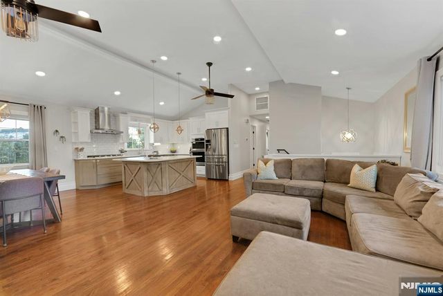 30-06 Morlot Avenue, Fair Lawn, NJ 07410