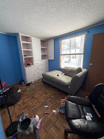 609 Carr Road, Muskegon, MI 49442