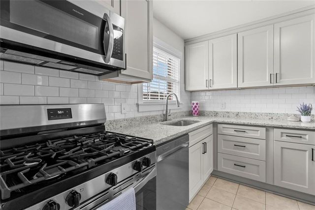 5621 Kingsport Drive NE, Sandy Springs, GA 30342