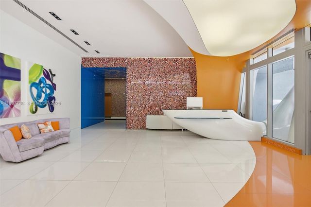 31 SE 6th St 2504, Miami, FL 33131