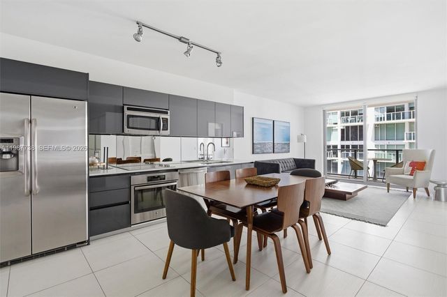 31 SE 6th St 2504, Miami, FL 33131