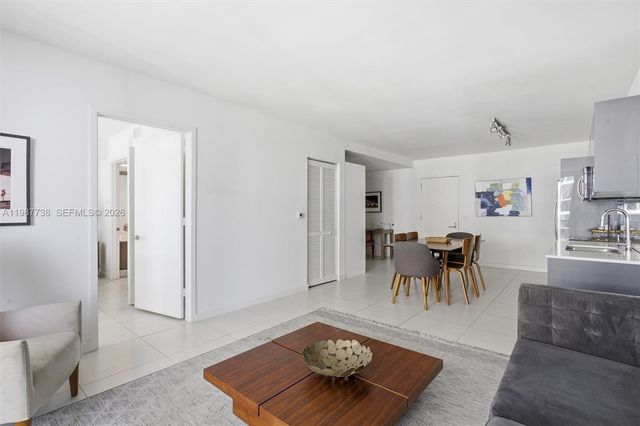 31 SE 6th St 2504, Miami, FL 33131