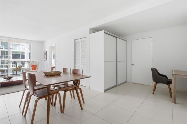 31 SE 6th St 2504, Miami, FL 33131