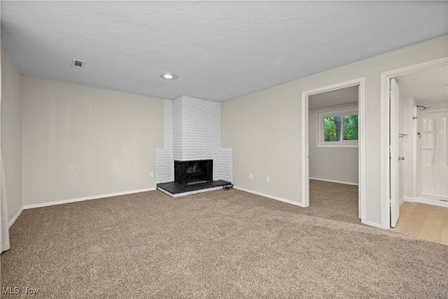 954 Bennett Drive, Elyria, OH 44035