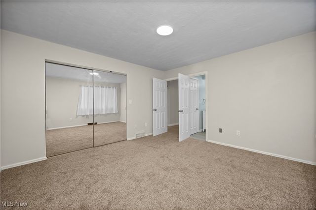 954 Bennett Drive, Elyria, OH 44035