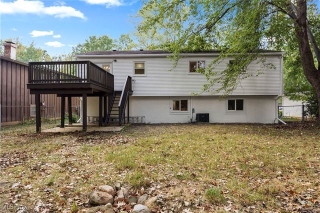 954 Bennett Drive, Elyria, OH 44035