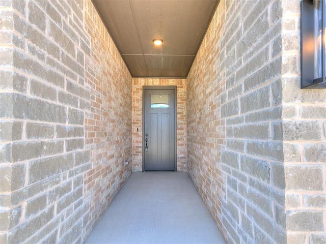 13401 Porto Lane, Oklahoma City, OK 73170