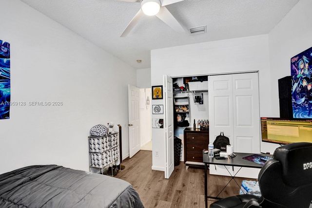 274 Coral Trace Ln, Delray Beach, FL 33445