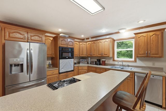 16291 24th Avenue, Coopersville, MI 49404