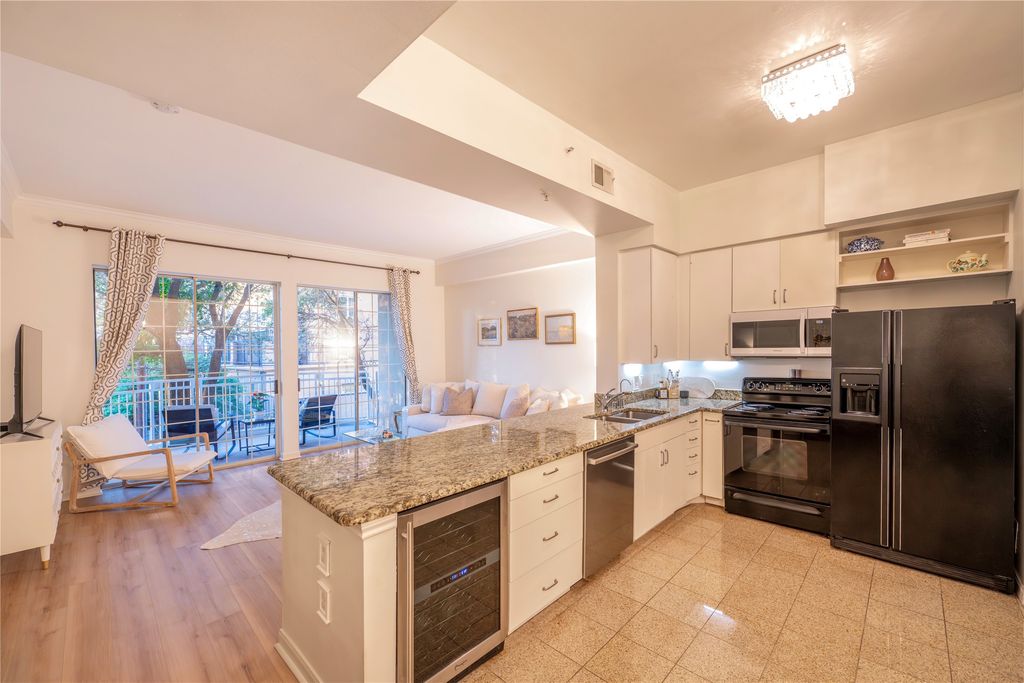 3225 Turtle Creek Boulevard 234, Dallas, TX 75219