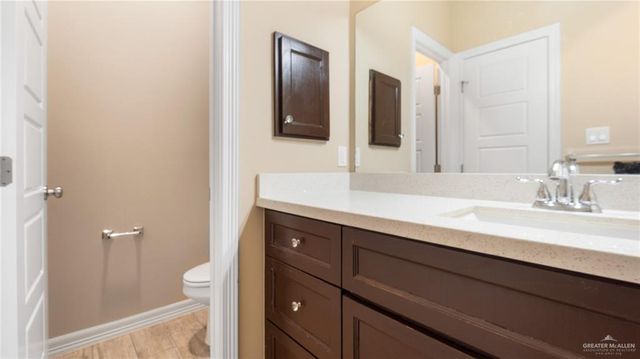 1008 W Kohala Avenue, Alton, TX 78574