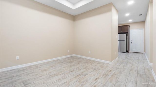 1008 W Kohala Avenue, Alton, TX 78574