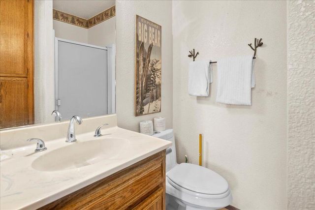 819 Cameron Drive, Big Bear, CA 92315