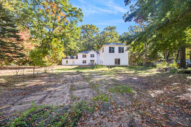 1351 56th Street, Fennville, MI 49408