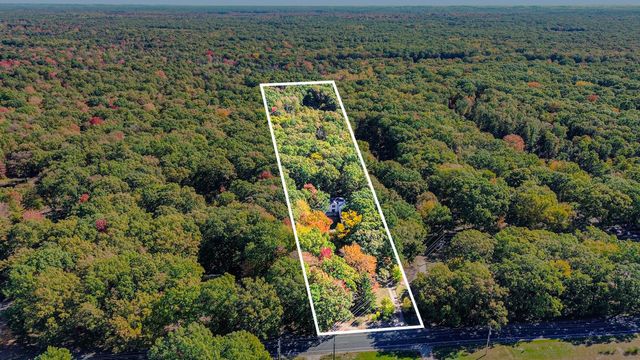 1351 56th Street, Fennville, MI 49408