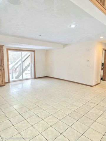 1351 56th Street, Fennville, MI 49408