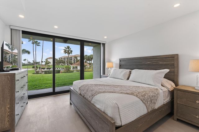 301 S Seas Drive 104, Jupiter, FL 33477