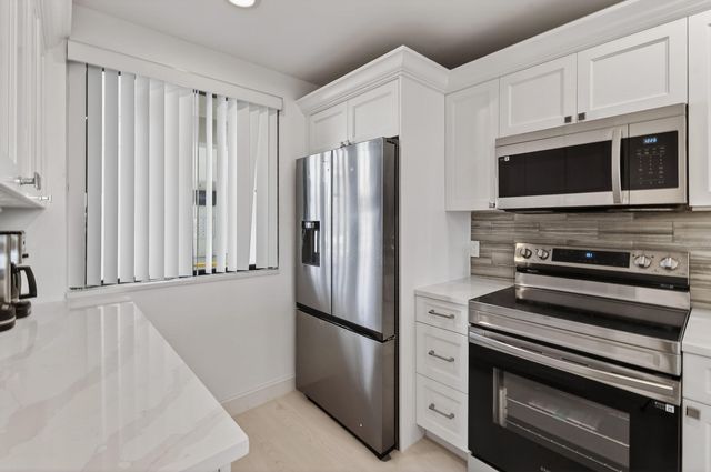 301 S Seas Drive 104, Jupiter, FL 33477