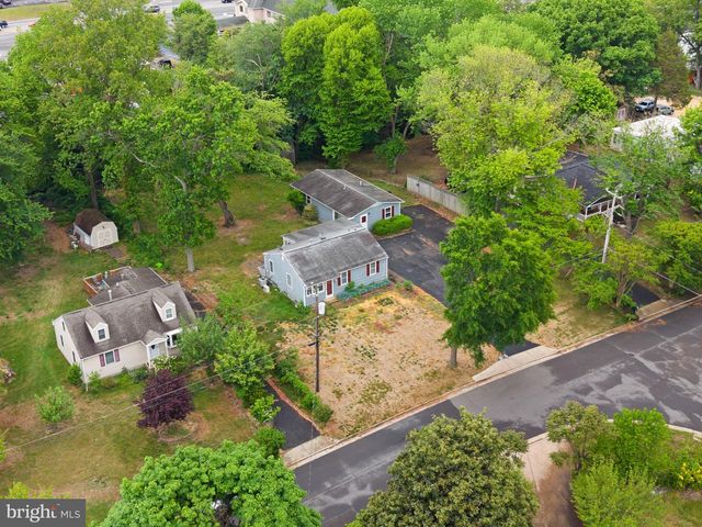 17423 & 17419 WILSON ST, Dumfries, VA 22026