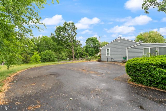 17423 & 17419 WILSON ST, Dumfries, VA 22026