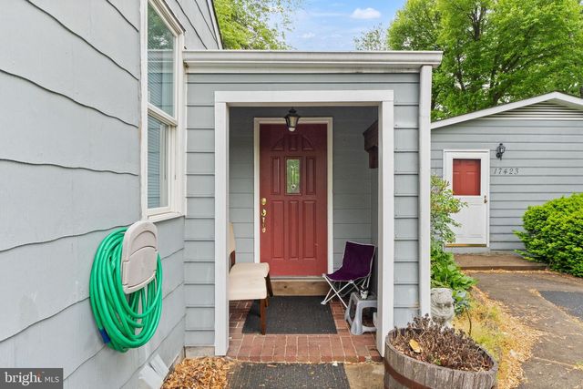 17423 & 17419 WILSON ST, Dumfries, VA 22026