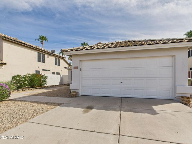 7125 W La Senda Drive, Glendale, AZ 85310