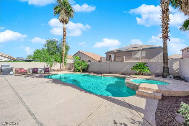9852 Snowy Canyon Court, Las Vegas, NV 89183
