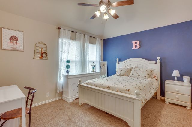 1033 Rustic Oak Way, Burleson, TX 76028