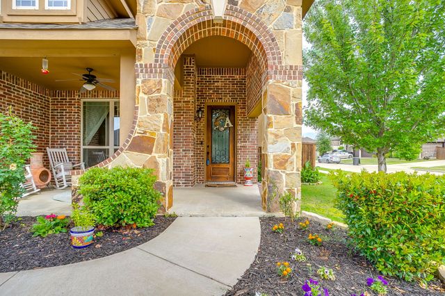 1033 Rustic Oak Way, Burleson, TX 76028