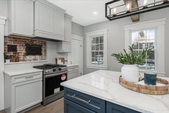 18 Souhegan Street, Milford, NH 03055