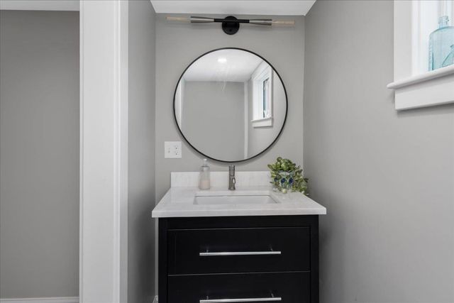 18 Souhegan Street, Milford, NH 03055