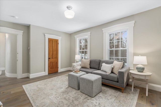 18 Souhegan Street, Milford, NH 03055