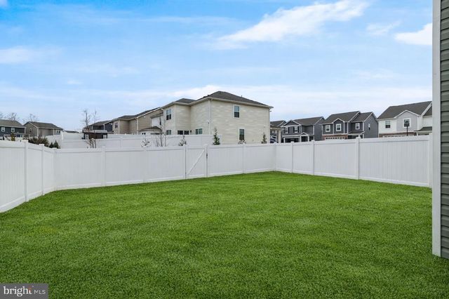 314 FOREST EDGE AVE, La Plata, MD 20646