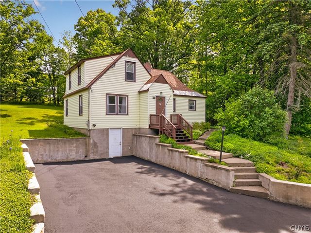 5 Marwood Road, Deerfield, NY 13502