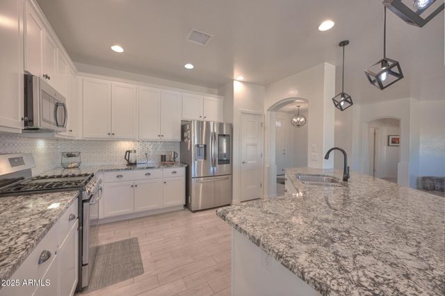 6209 E SADDLEHORN Circle, Hereford, AZ 85615