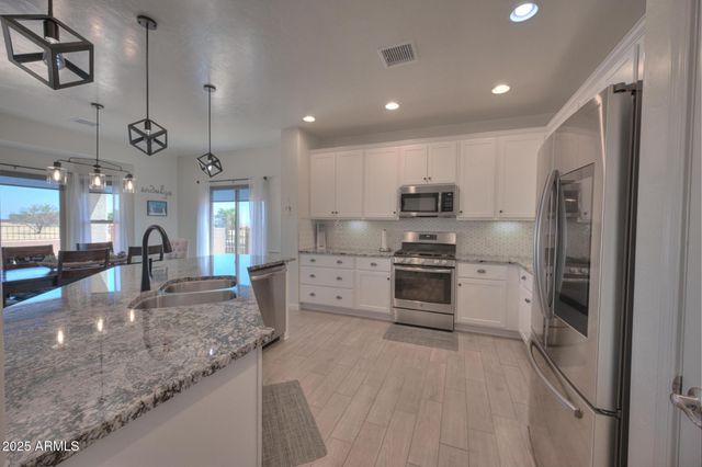 6209 E SADDLEHORN Circle, Hereford, AZ 85615