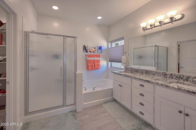 6209 E SADDLEHORN Circle, Hereford, AZ 85615