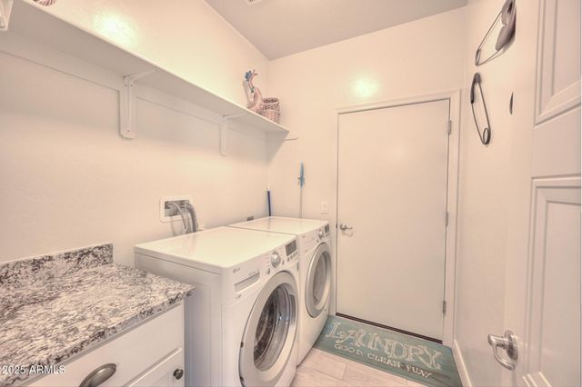 6209 E SADDLEHORN Circle, Hereford, AZ 85615